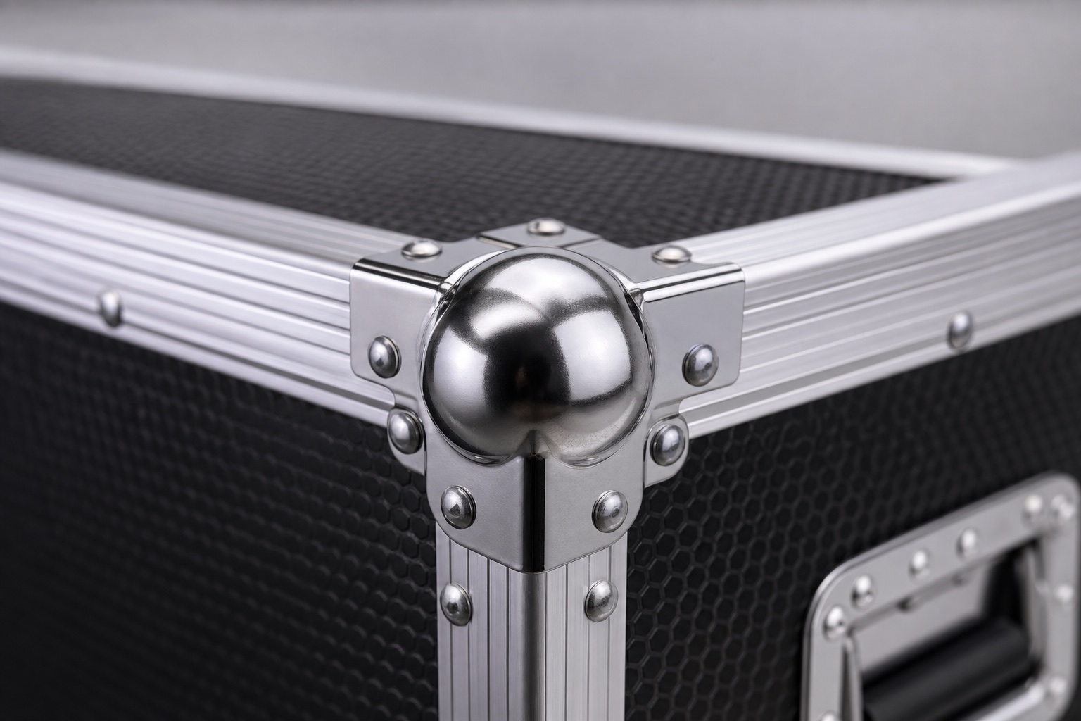 Reinforced steel ball corner detail